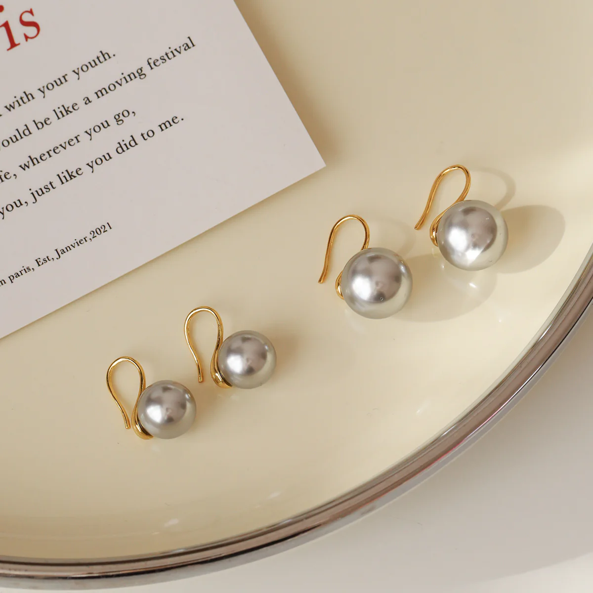 Gray Pearl Earrings Temperament Versatile Women's Classic Round Earhooks e015 - Image 9