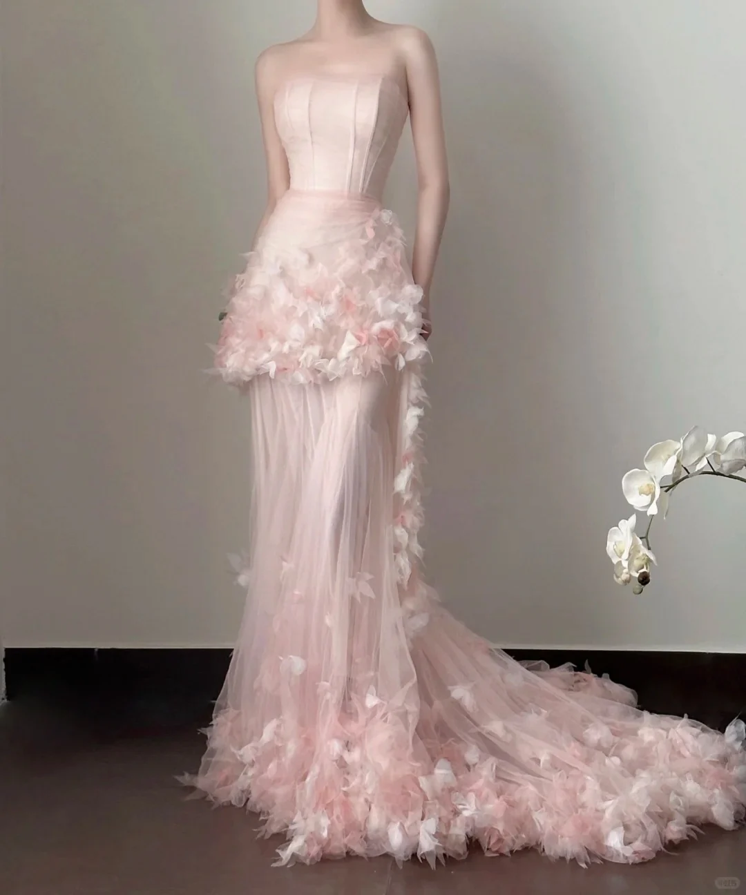 Sweet Pale Pink Mermaid Tail Three-dimensional Petal Long Prom Dress Evening Dress Wedding Dress P4016 - Image 4